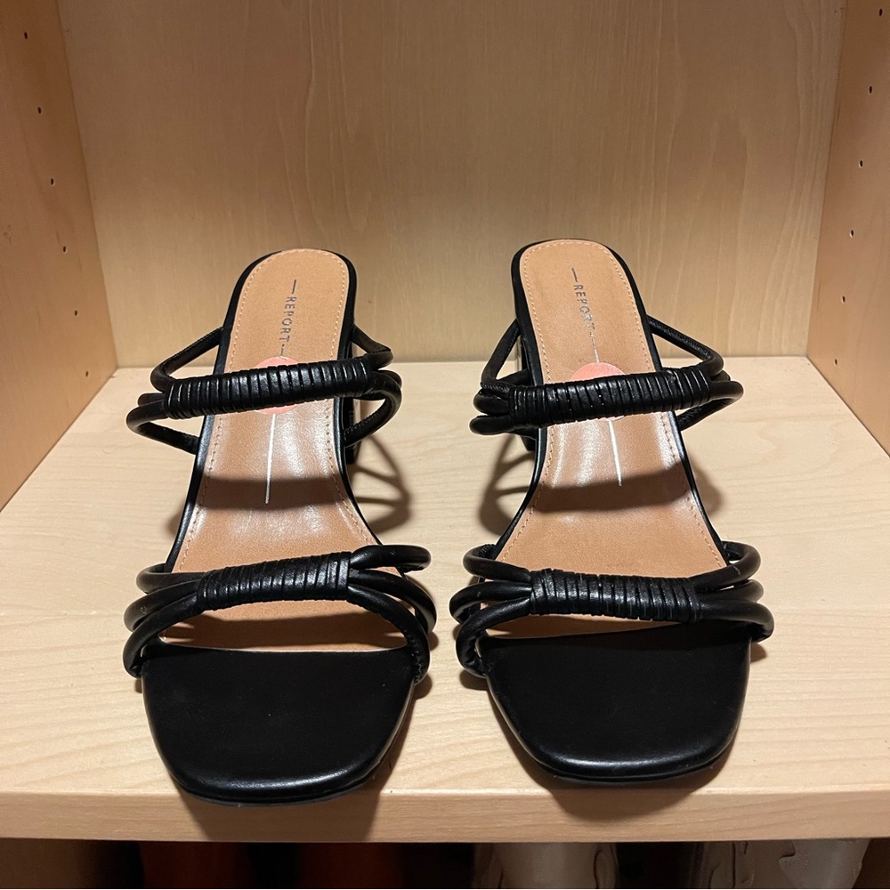 Black size 7 shoes